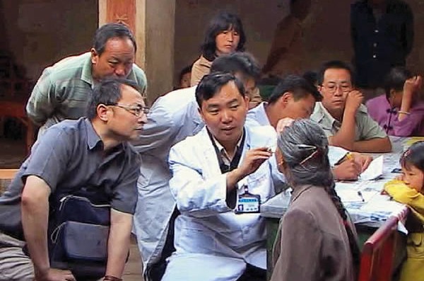cataract-screening-china Cataract screening in a village in Xiangyun. CHINA. © Gu Zongzu/ORBIS.